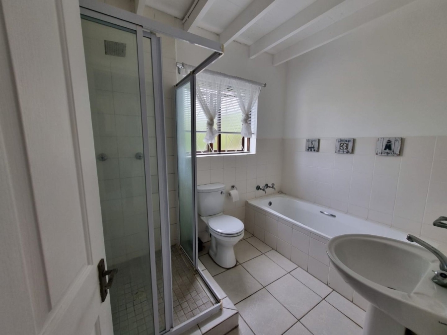3 Bedroom Property for Sale in East Bank Eastern Cape